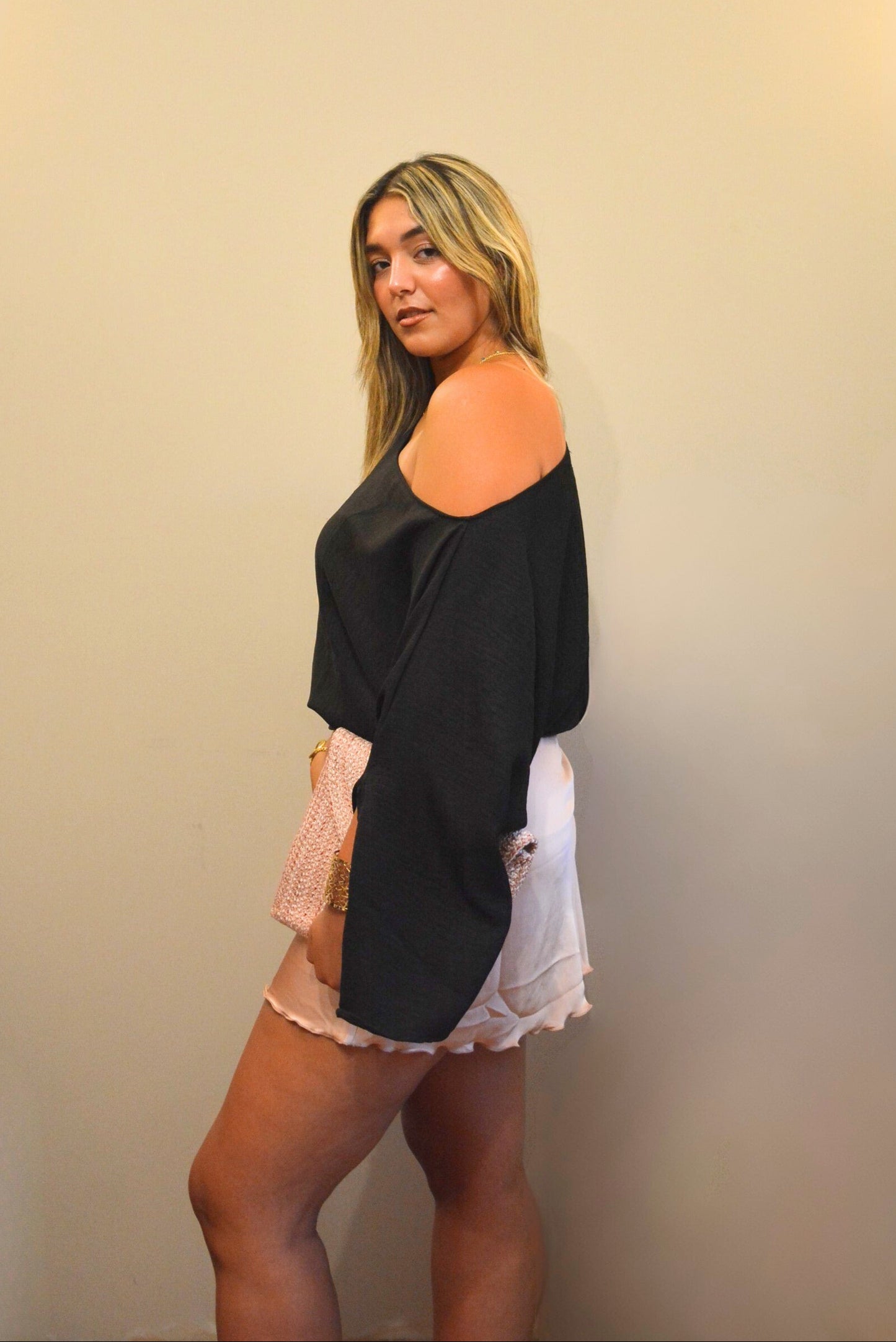 Ayla Linen Top in Black