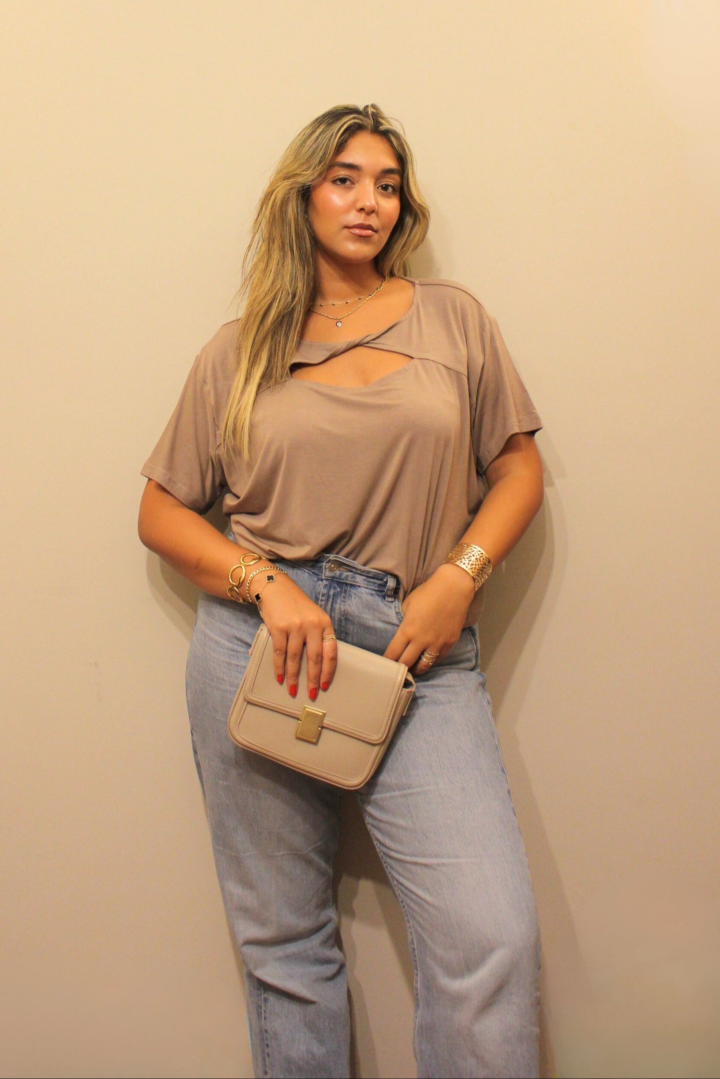 Luna Twist Top in Mocha