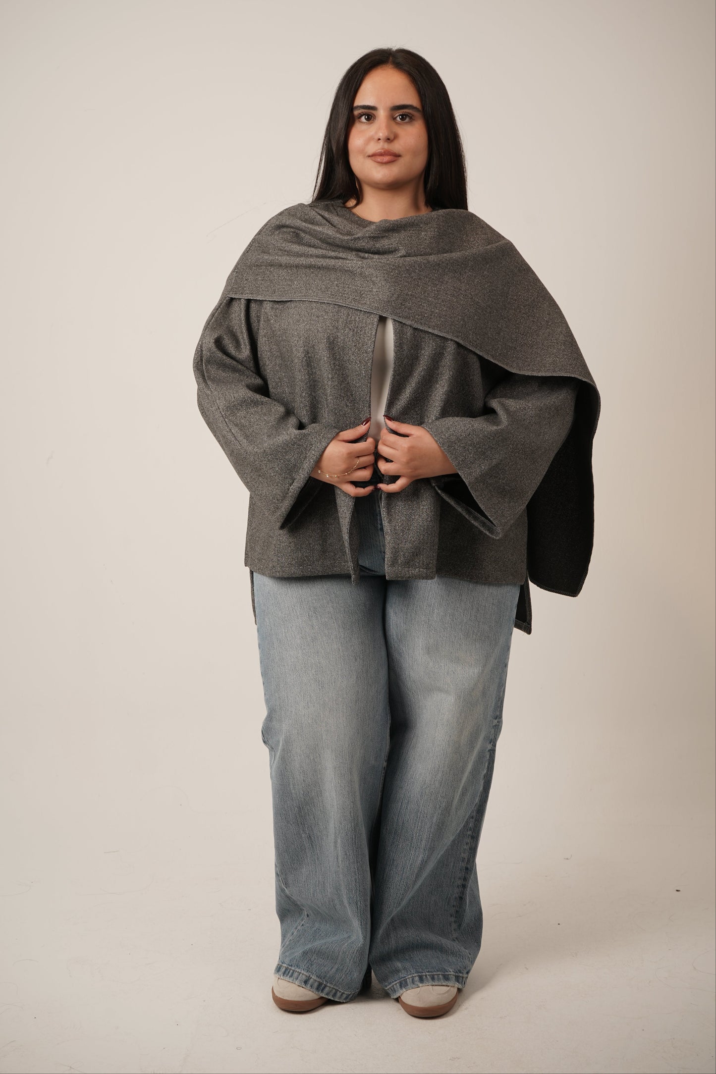 Lia Shawl Jacket in Grey